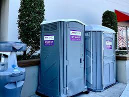 Best Deluxe Portable Toilet Rental  in Lake Mohegan, NY